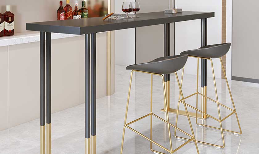 Кухонные столы из металла
